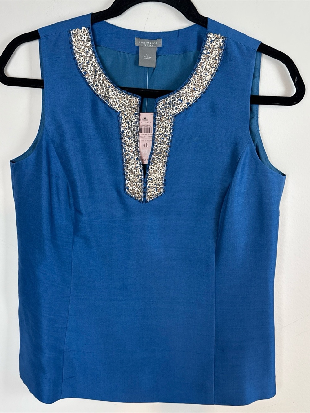 Ann Taylor Women Blue 100% Silk Sleeveless Sequins Blouse Side Zip Sz 4P NWT $98